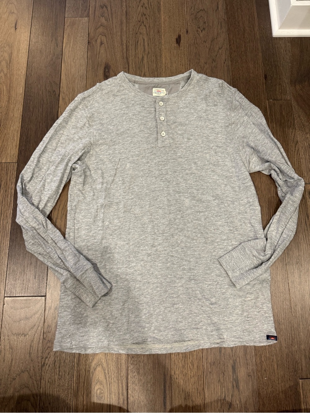 Faherty Heather Gray Long-Sleeve Henley